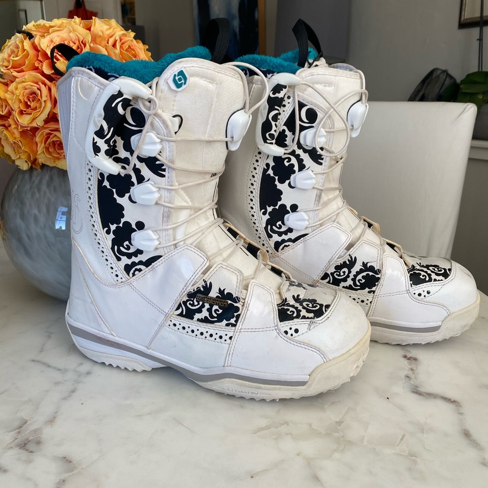 SALOMON Kiana comfort fit snowboard boots - Picture 1 of 8
